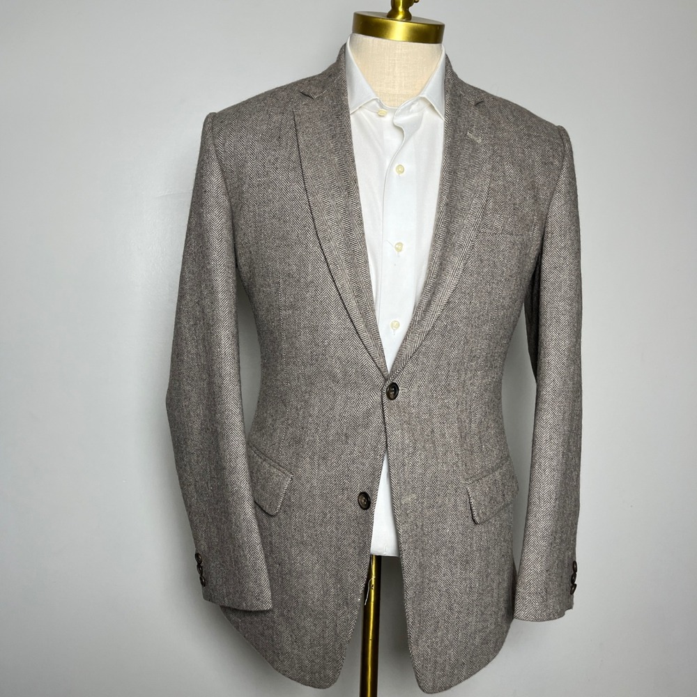 Studio Suits Blazer Mens 38R‎ Brown Herringbone Wool Blend Two Button Sport Coat